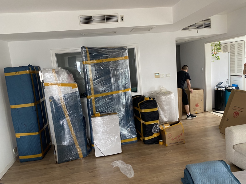 Local Moving