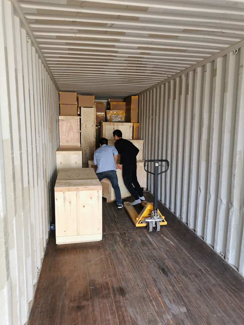 Loading Container