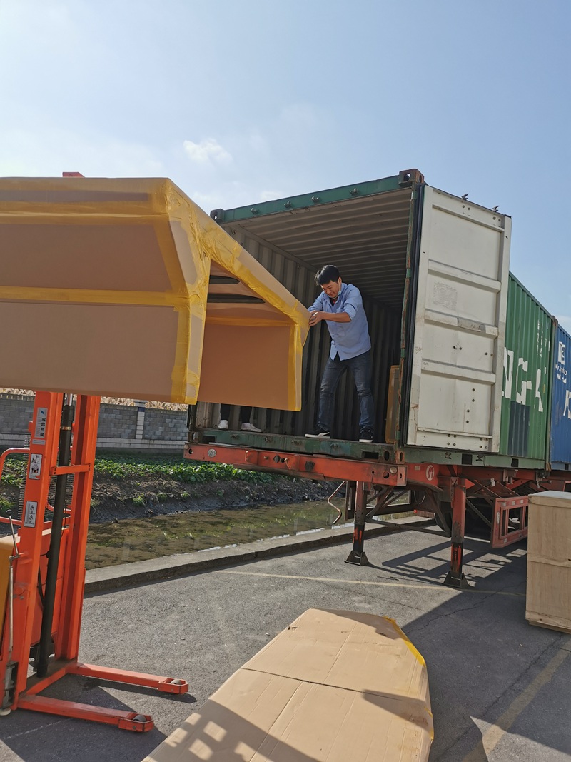 Loading Container